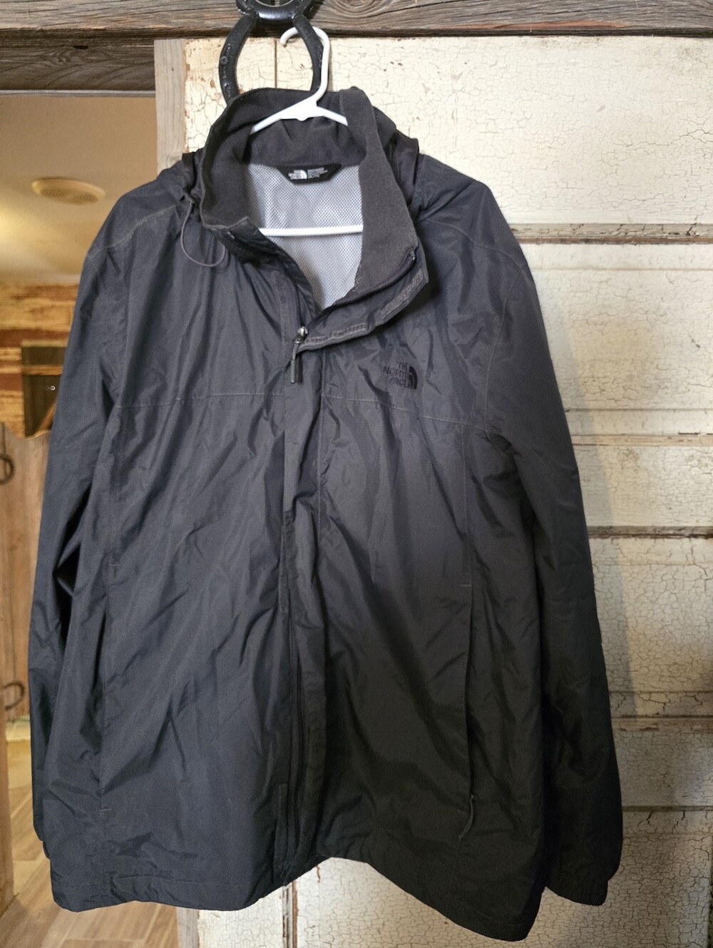 The North Face Men's Black Hooded Windbreaker Rain Jacket Sz 2XL